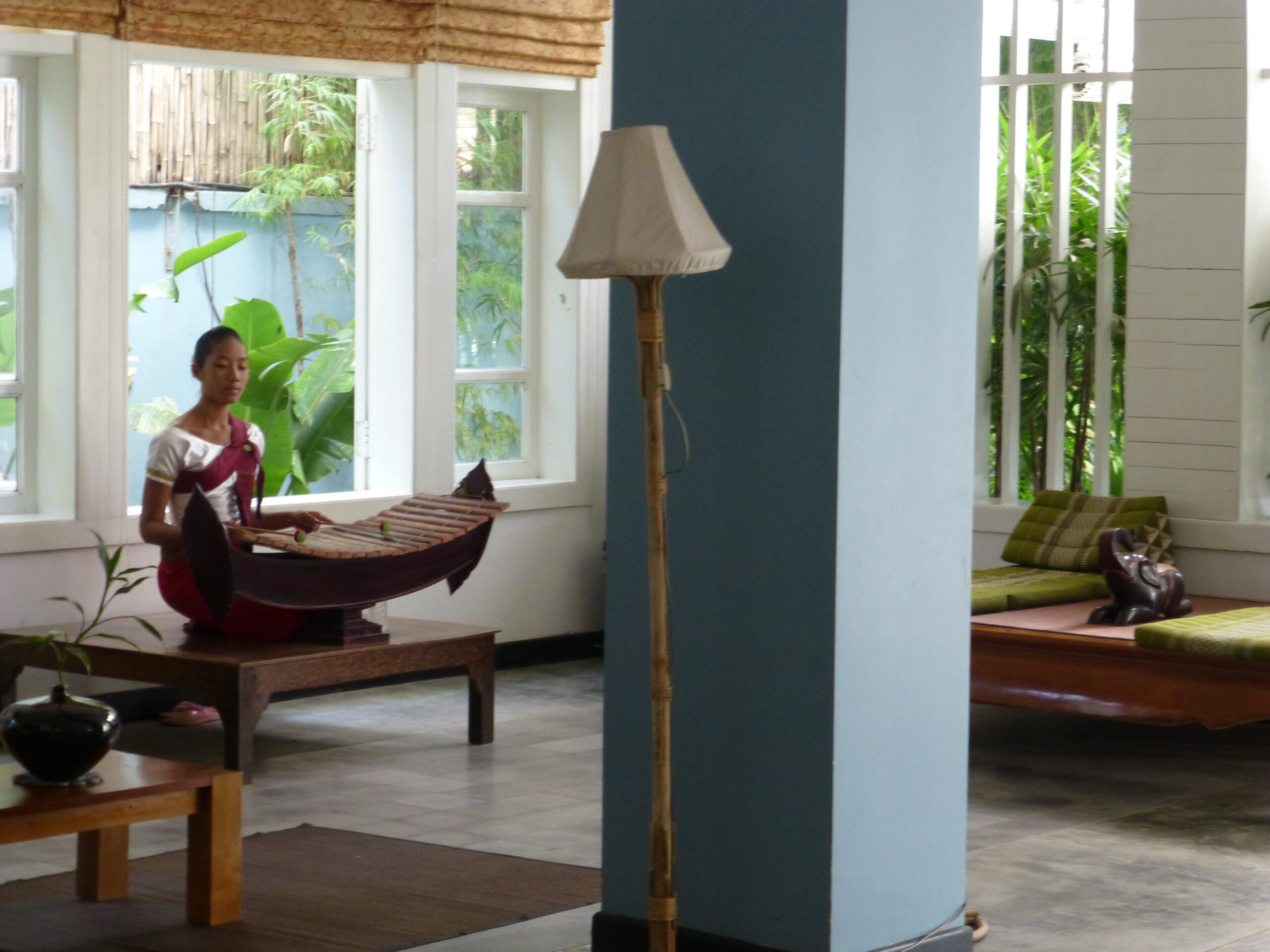 Music in my luxurious hotel - Siem Reap