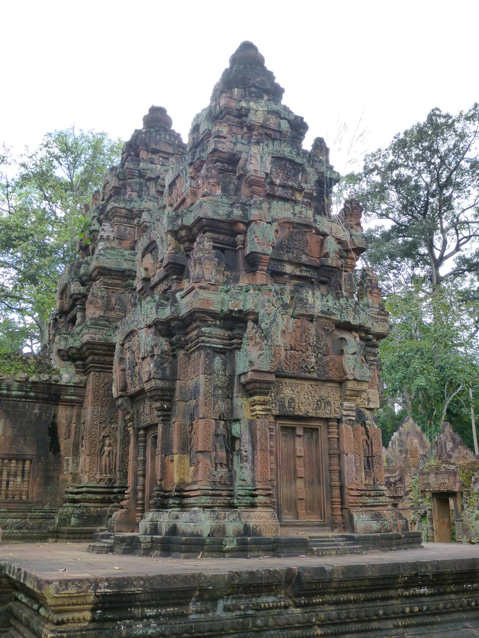 Banteay Srei: The Jewel of Khmer Art