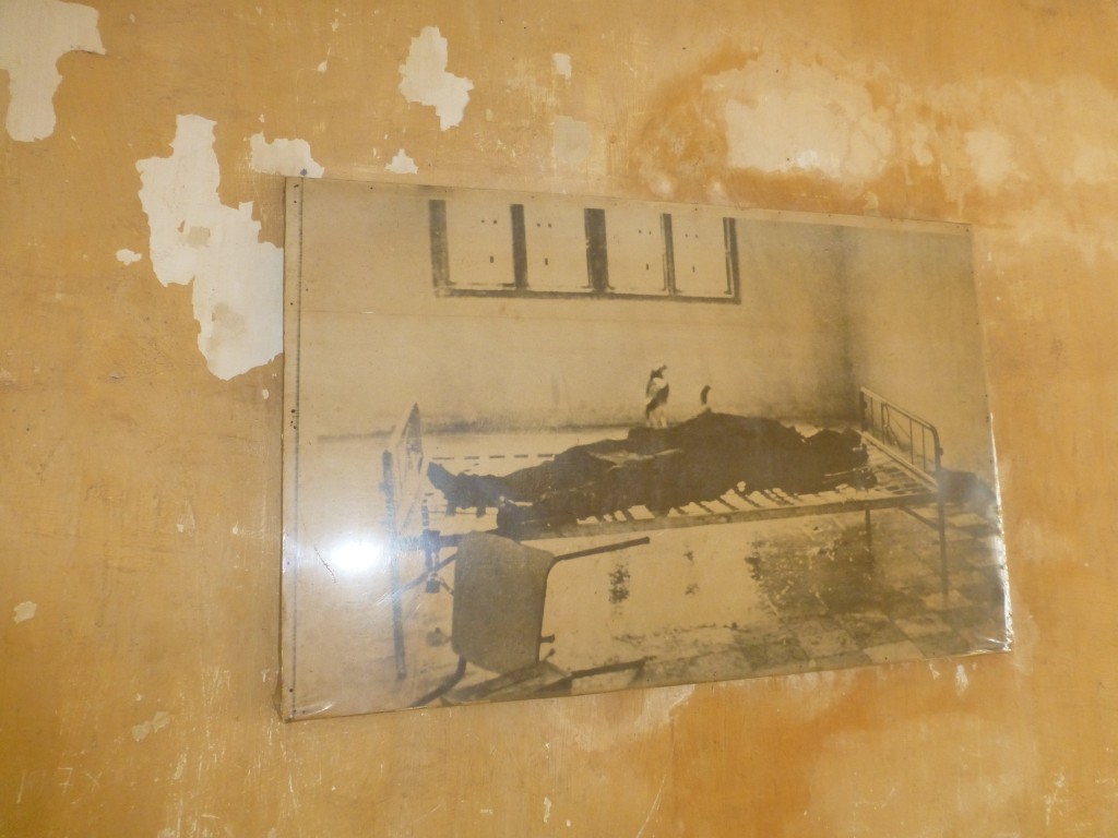 Visiting Killing Fields & Tuol Sleng Former S21