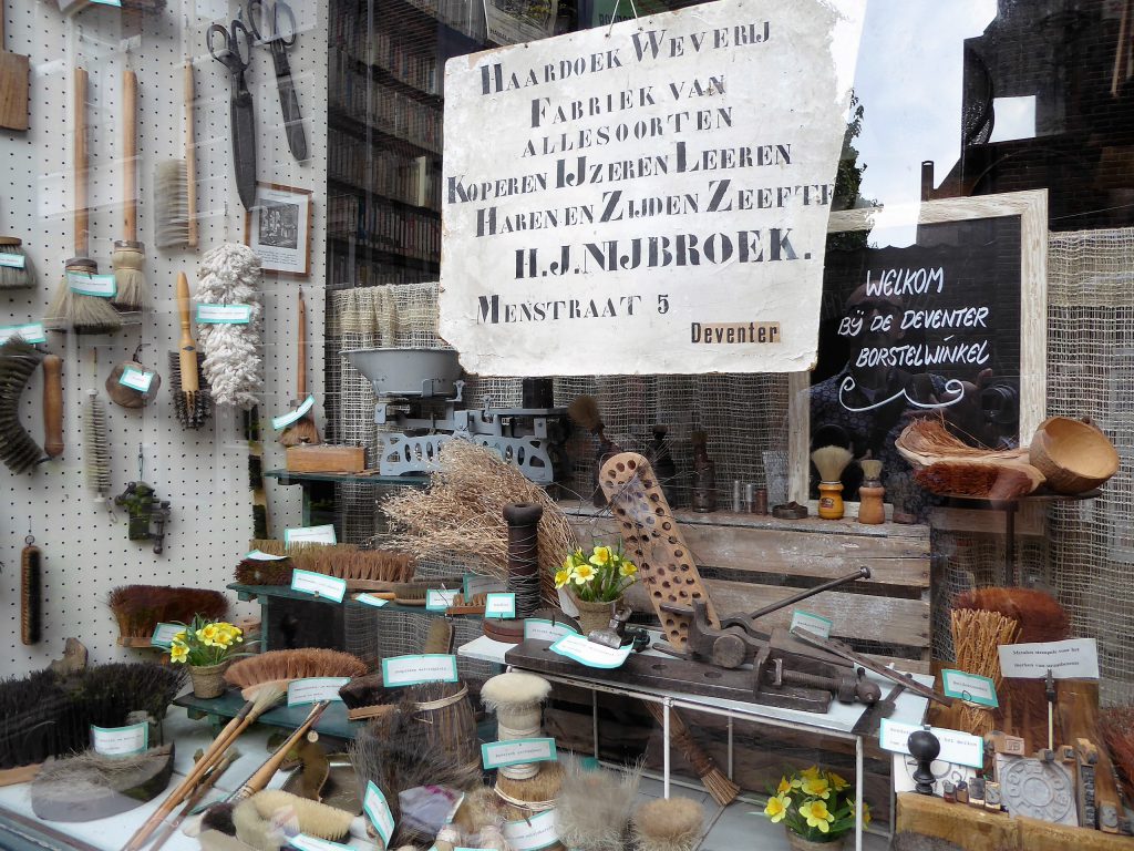 Three Ideas for Walking in Deventer Safe and Healthy Travel