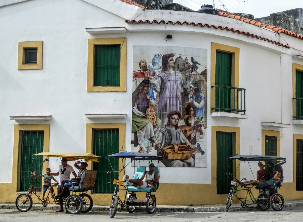 Cuba, Havana Streetscene