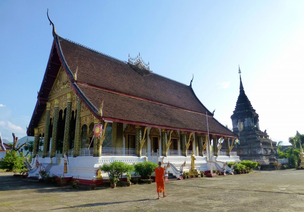 Wat May Souvannapoumaram - LP Laos