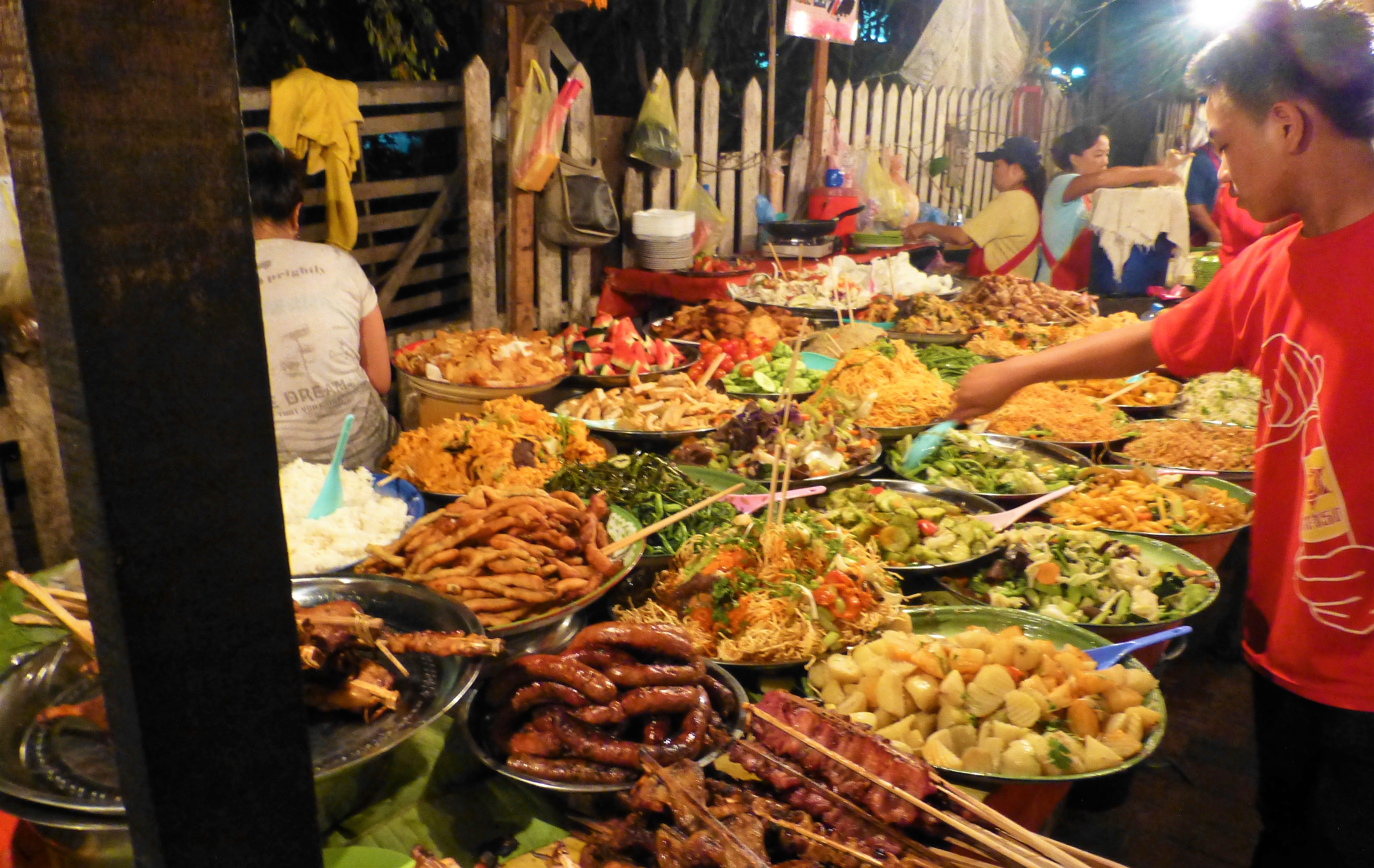 Avondmarkt in Luang Prabang Laos