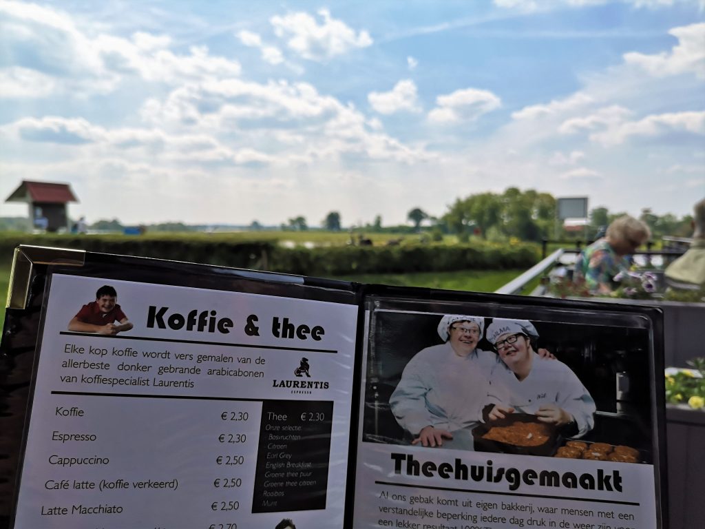 Hiking the Hanzestedenpad - SP11 - Hiking along the river IJssel - The Netherlands