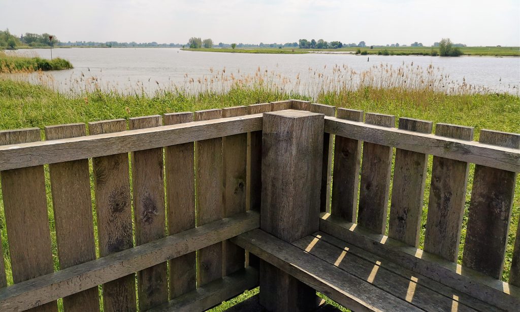 Hiking the Hanzestedenpad - SP11 - Hiking along the river IJssel - The Netherlands