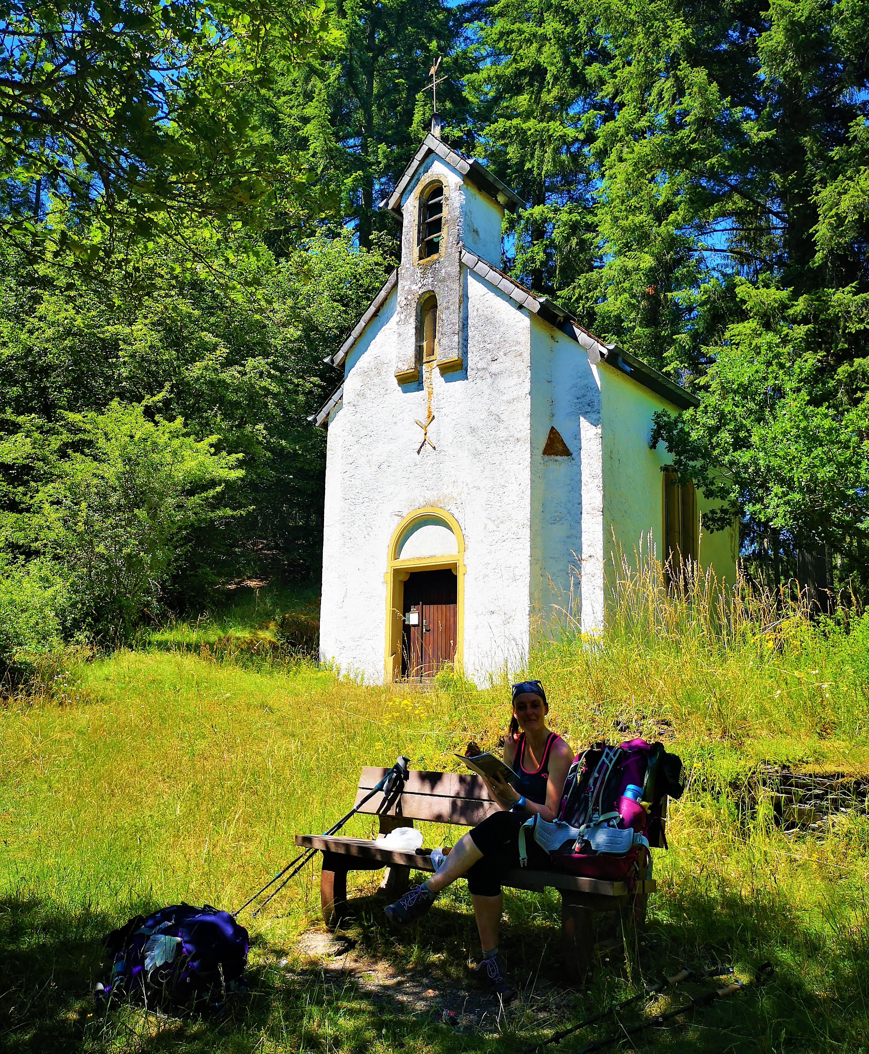 Kerk op de Lee Trail Luxemburg Kerkje op de Lee Trail