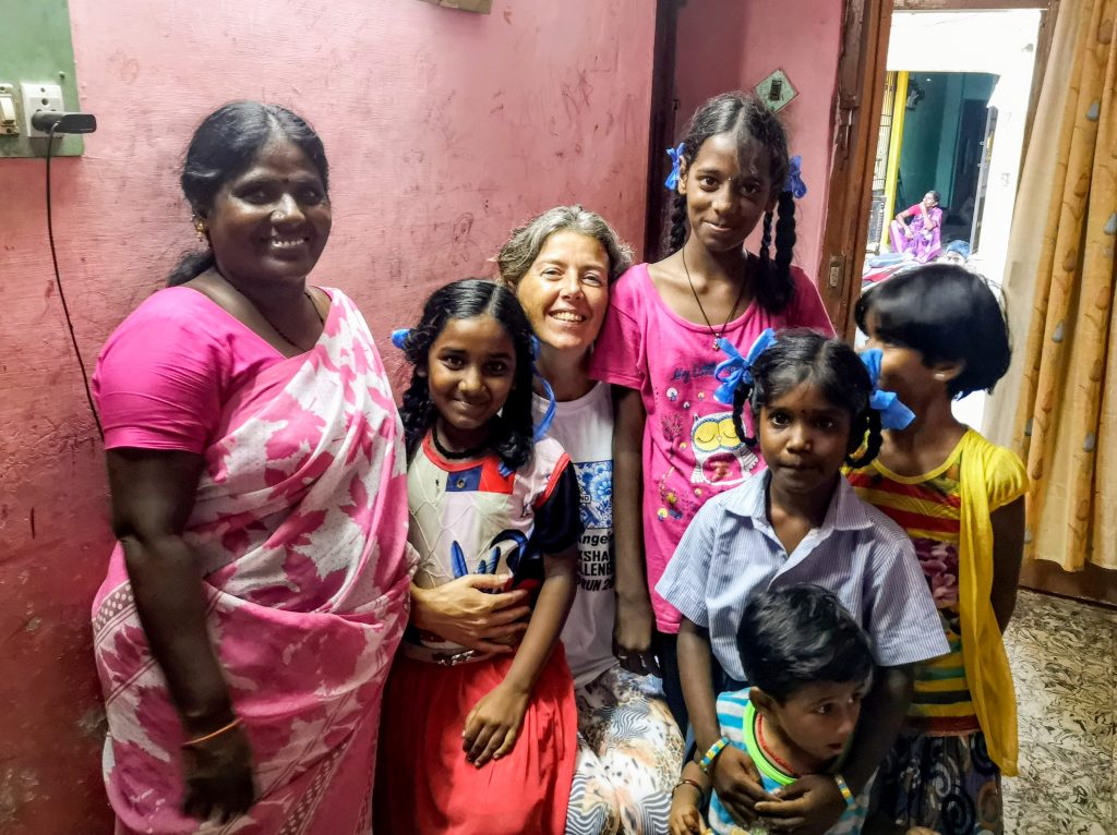 Allemaal vrolijke vrouwen en meisjes - Pondicheri - India