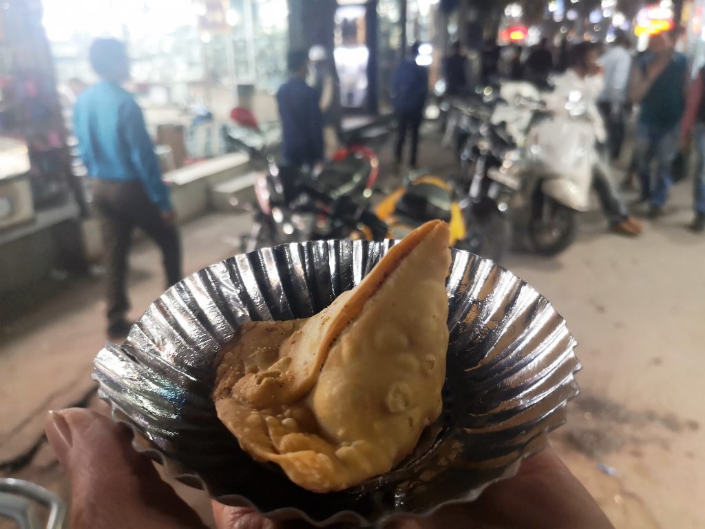 Delhi Food Walk - Chandni Chowk, New Delhi - Samosa