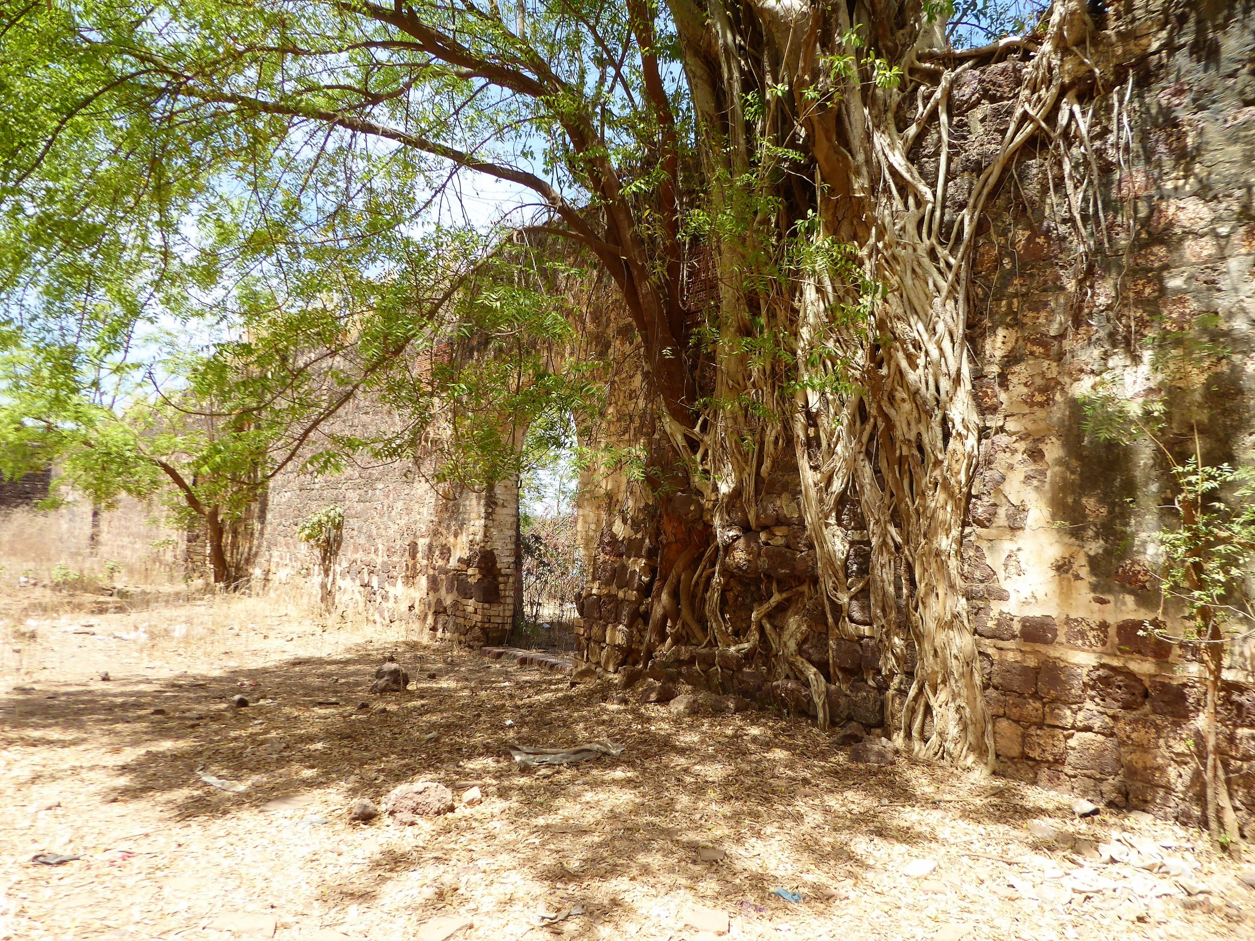 Old wearhouse Georgetown / Janjanbureh - The Gambia Old wearhouse Georgetown / Janjanbureh - The Gambia