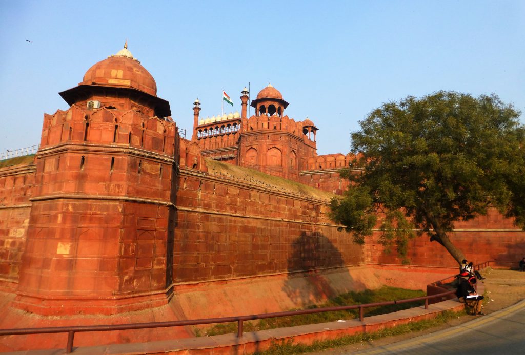 New Delhi Travel Guide - All Highlights for Delhi, India