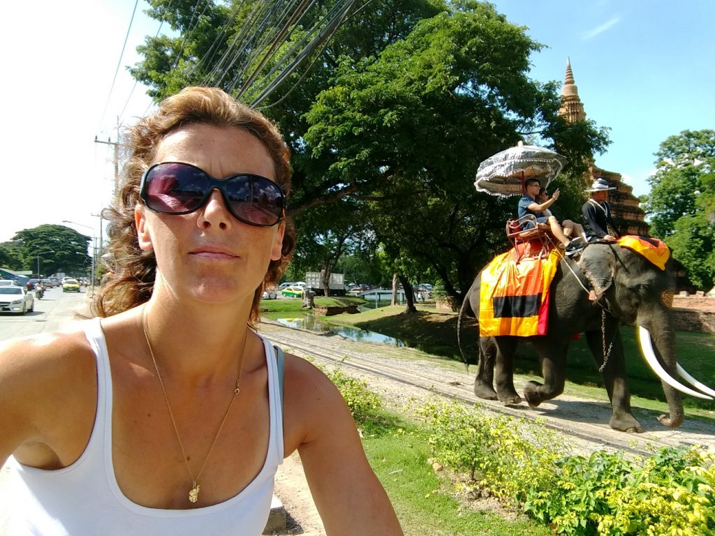 Fietsen tussen de tempels van Ayutthaya - Thailand 