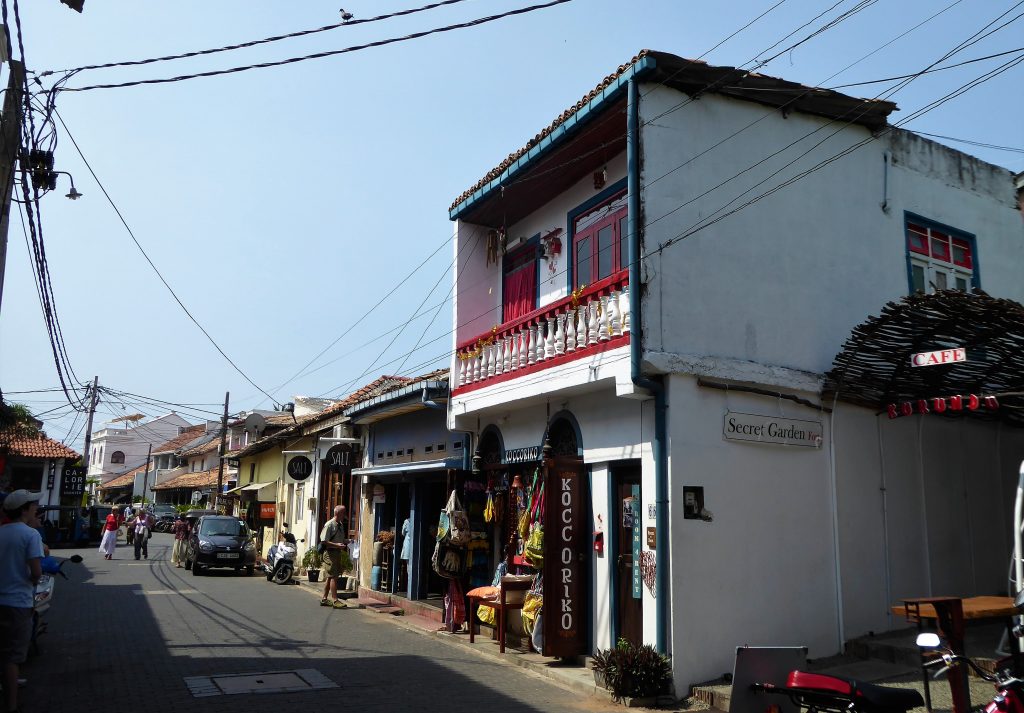 Galle bezoeken en de winkelstraat Leyn baan Cross street