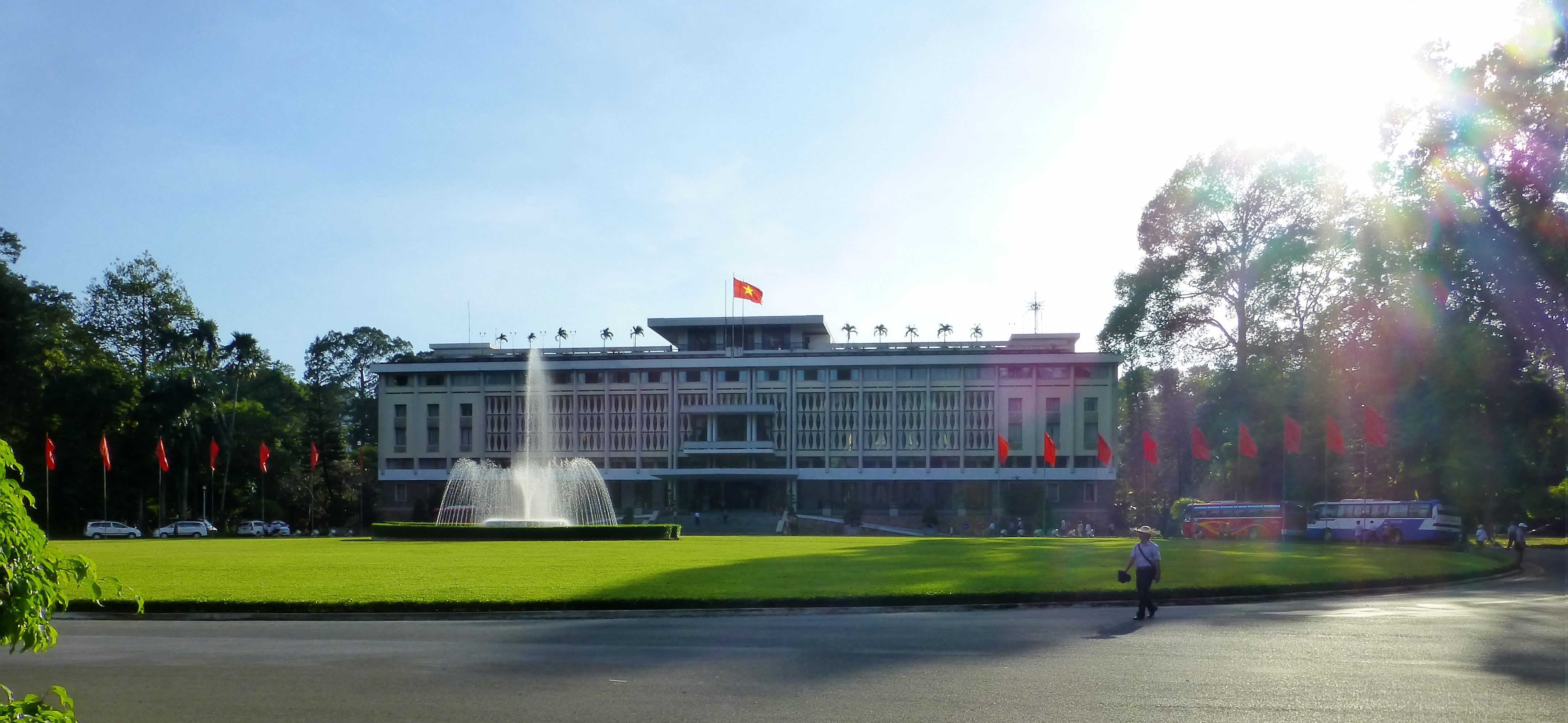 Reunification Palace - Travel Guide Ho Chi Minh City