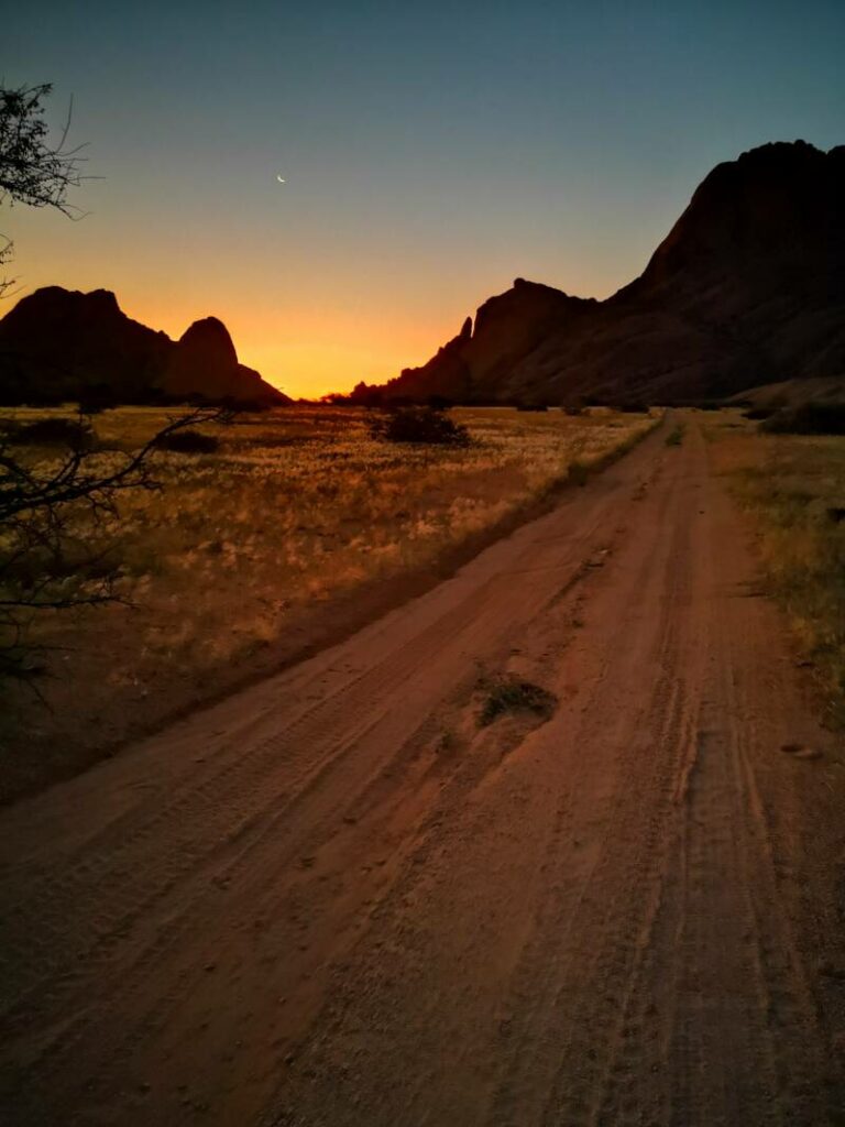 Zonsondergang Spitzkoppe Namibië 