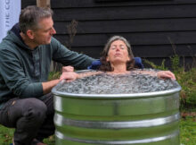 Boosting your immune system by stepping into the ice bath