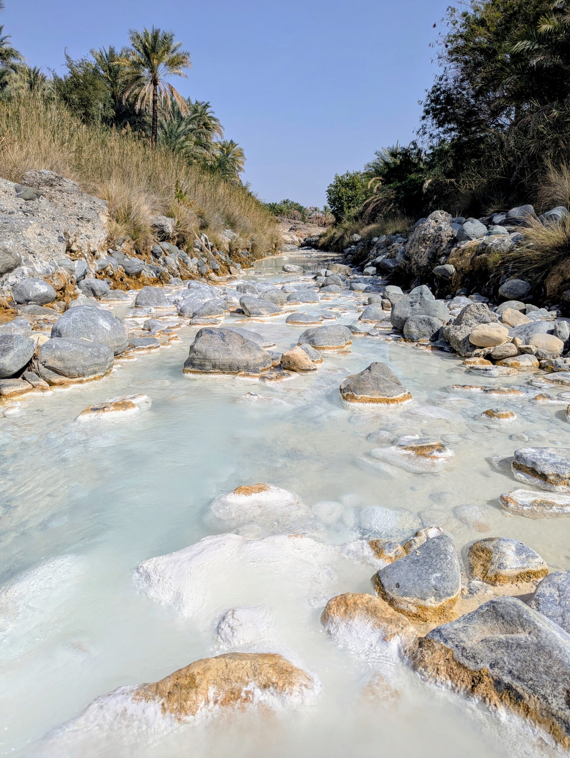 Pure white in the end - Wadi Hoqain Oman