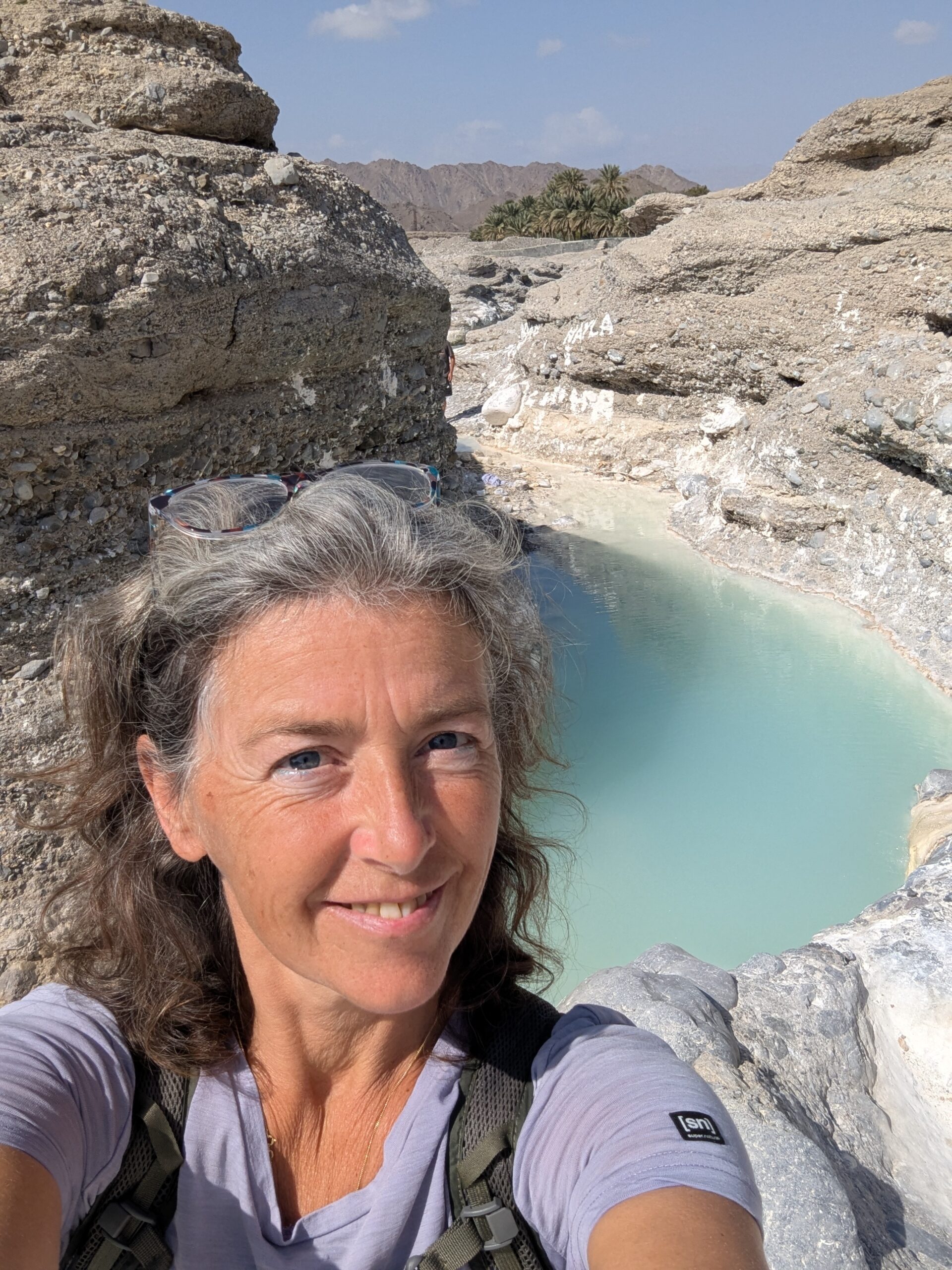 solo female travel Oman | traveling to Oman as a woman | what to wear in Oman woman | Oman solo travel tips | is Oman safe for women