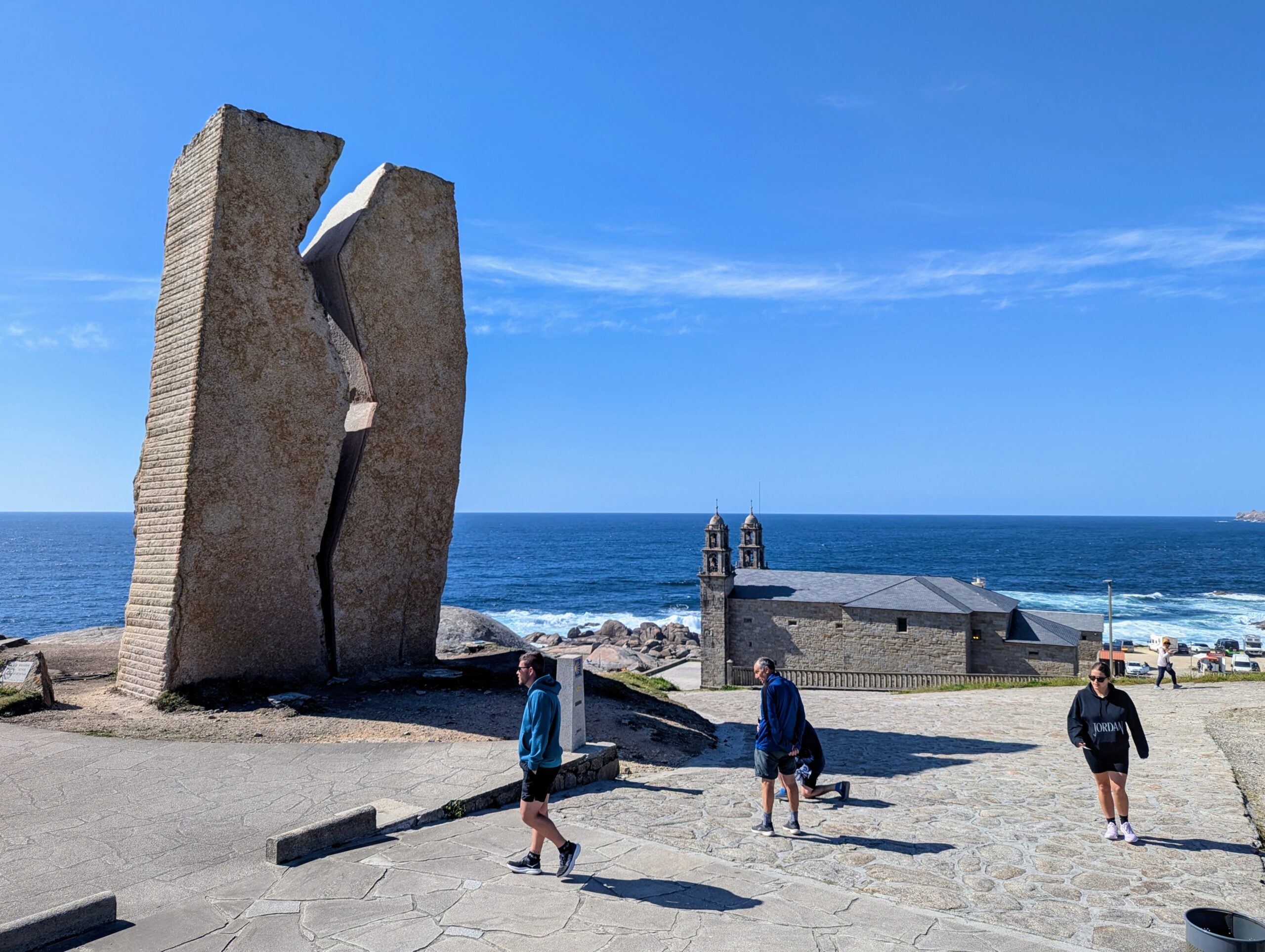Monument A Ferida and the 0 point in Muxia - Spain
